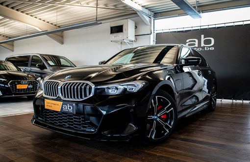 BMW 330