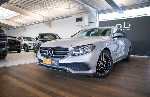 Mercedes-Benz E 200