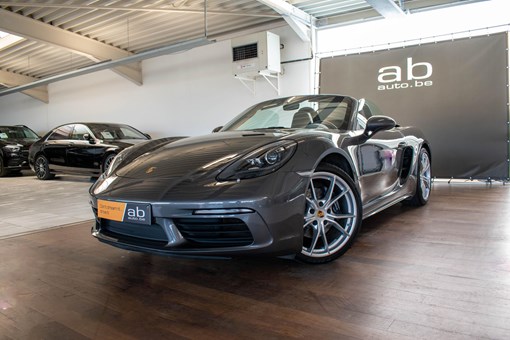 Porsche 718 Boxster