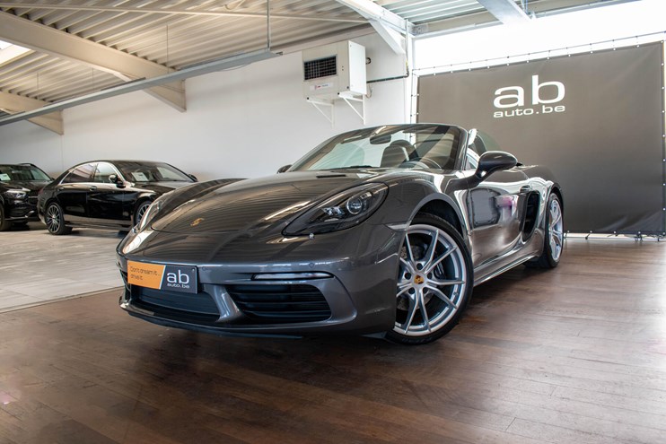 Porsche 718 Boxster