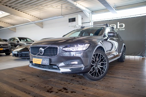 Volvo V90 Cross Country